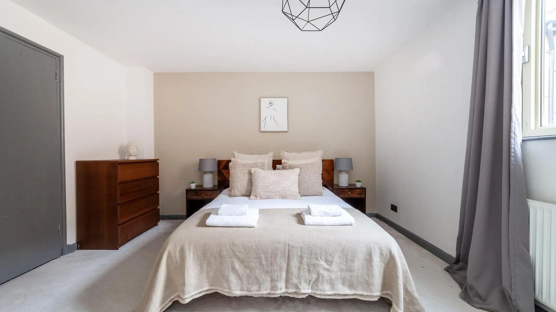 The Wapping Villa London 0*,  United Kingdom